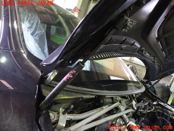 5UPJ-31561068]ボルボ・XC60(DB4204TXC)ボンネットダンパー 中古_m0001.jpg
