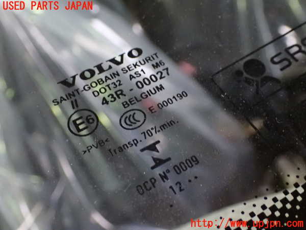 5UPJ-31561195]ボルボ・XC60(DB4204TXC)フロントガラス 43R-00027 中古_m0002.jpg
