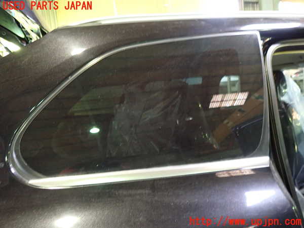 1UPJ-31561380]ボルボ・XC60(DB4204TXC)右クォーターガラス 43R-00054 中古_m0001.jpg