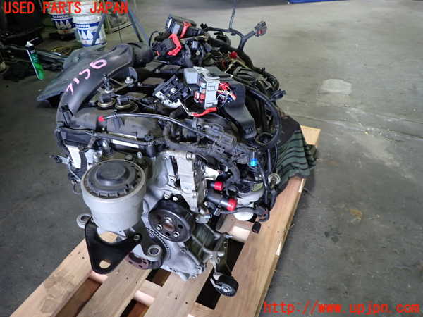 1UPJ-31562010]ボルボ・XC60(DB4204TXC)エンジン B4204T7 中古_m0001.jpg