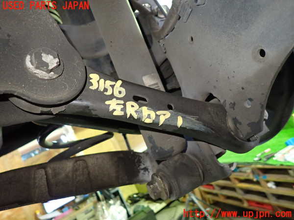 1UPJ-31565226]ボルボ・XC60(DB4204TXC)左リアロアアーム1 中古_m0001.jpg