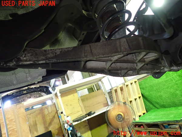 5UPJ-31565227]ボルボ・XC60(DB4204TXC)左リアロアアーム2 中古_m0002.jpg