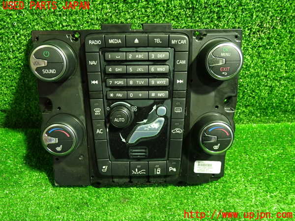 1UPJ-31566066]ボルボ・XC60(DB4204TXC)エアコンスイッチ1 中古_m0001.jpg