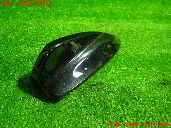 1UPJ-31566550]ボルボ・XC60(DB4204TXC)アンテナ 中古_m0002.jpg