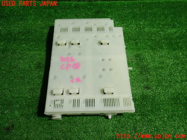 5UPJ-31566147]ボルボ・XC60(DB4204TXC)コンピューター2 31343677 AA ECU コントロールモジュール 中古_m0003.jpg