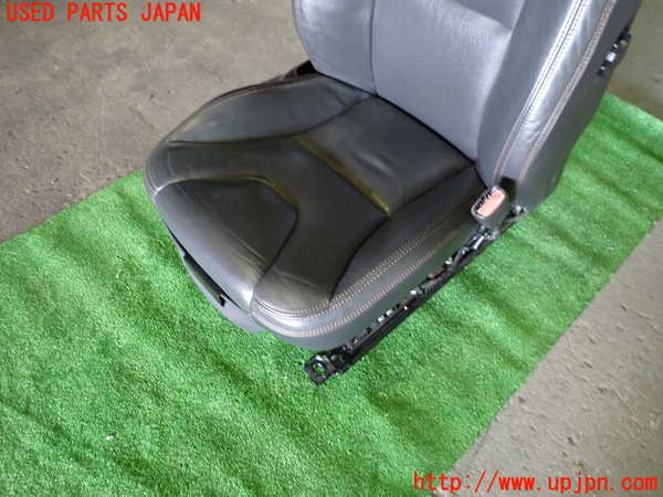 1UPJ-31567035]ボルボ・XC60(DB4204TXC)運転席シート 中古_m0003.jpg