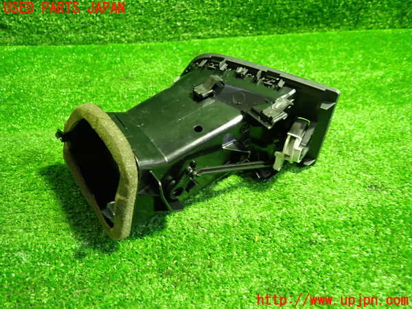 1UPJ-31567526]ボルボ・XC60(DB4204TXC)エアコン吹き出し口1 右 中古_m0002.jpg