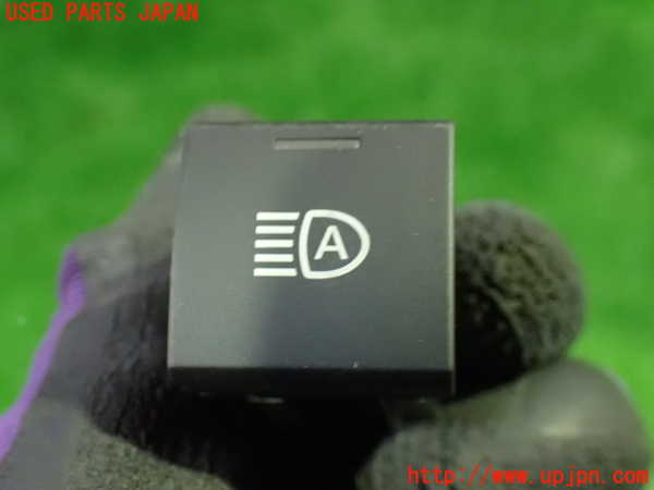 1UPJ-31576310]ノア(ヴォクシー)(MZRA90W)スイッチ5 (オートヘッドライト) 中古_m0001.jpg