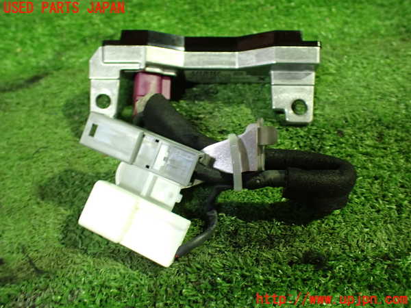 5UPJ-31576383]ノア(ヴォクシー)(MZRA90W)センサー3 中古_m0002.jpg