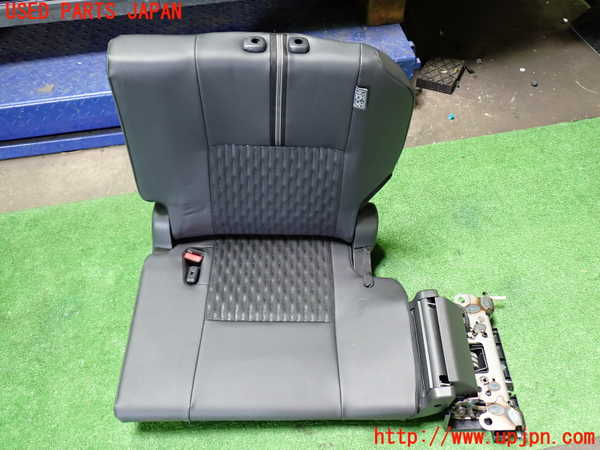 1UPJ-31577265]ノア(ヴォクシー)(MZRA90W)左3列目シート 中古_m0001.jpg