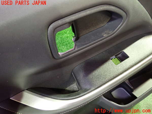 1UPJ-31571264]ノア(ヴォクシー)(MZRA90W)左前ドア内張り 中古_m0002.jpg
