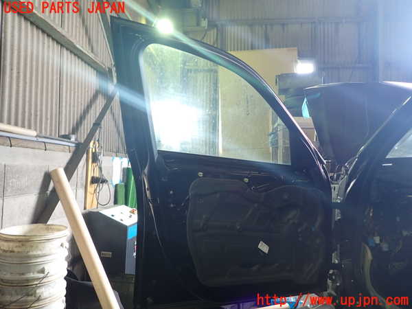 1UPJ-31581260]BMW X1 E84(VL25)左前ドア AGC M25 中古_m0004.jpg