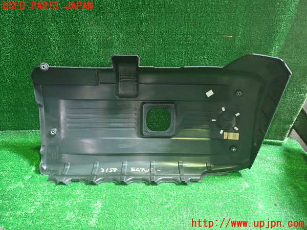 1UPJ-31582160]BMW X1 E84(VL25)エンジンアッパーカバー 中古_m0002.jpg