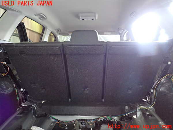 1UPJ-31587385]BMW X1 E84(VL25)リアシート 中古_m0005.jpg
