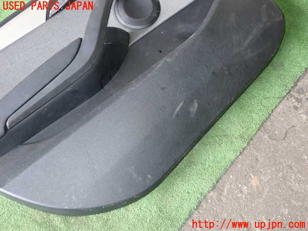1UPJ-31581264]BMW X1 E84(VL25)左前ドア内張り 中古_m0002.jpg