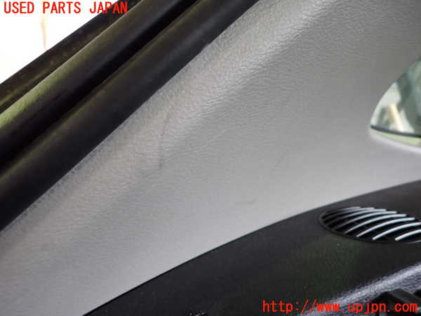 1UPJ-31587680]BMW X1 E84(VL25)左リアピラートリム 中古_m0004.jpg
