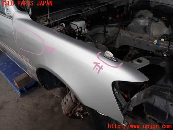 2UPJ-31591080]クラウン エステート(JZS171W)右前フェンダー 中古_m0002.jpg