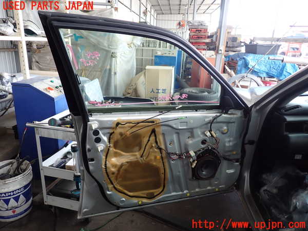 2UPJ-31591260]クラウン エステート(JZS171W)左前ドア (M505) 中古_m0005.jpg