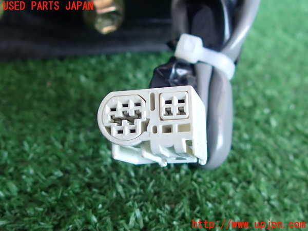 2UPJ-31591210]クラウン エステート(JZS171W)右ドアミラー ジャンク品 中古_m0003.jpg