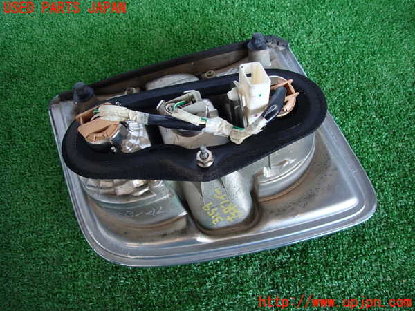 2UPJ-31591552]クラウン エステート(JZS171W)左リアフィニッシャー 中古_m0002.jpg