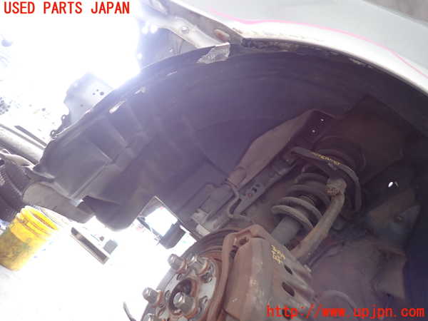 2UPJ-31591092]クラウン エステート(JZS171W)左前フェンダーライナー 中古_m0004.jpg