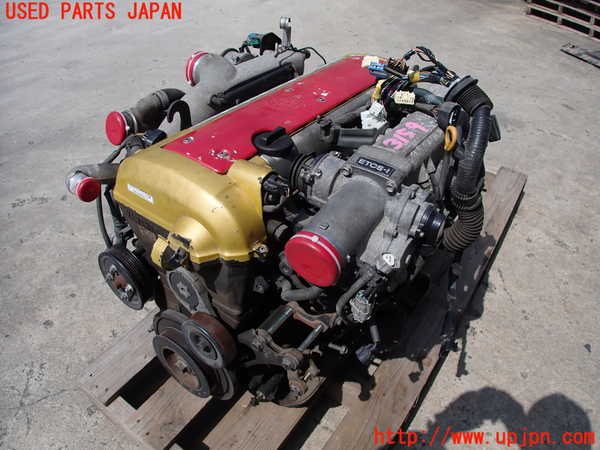 2UPJ-31592010]クラウン エステート(JZS171W)エンジン 1JZ-GTE ジャンク品 中古_m0001.jpg