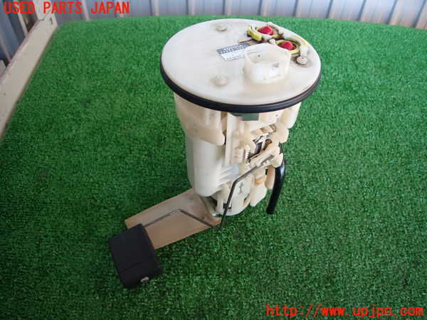 2UPJ-31592510]クラウン エステート(JZS171W)燃料ポンプ 中古_m0001.jpg