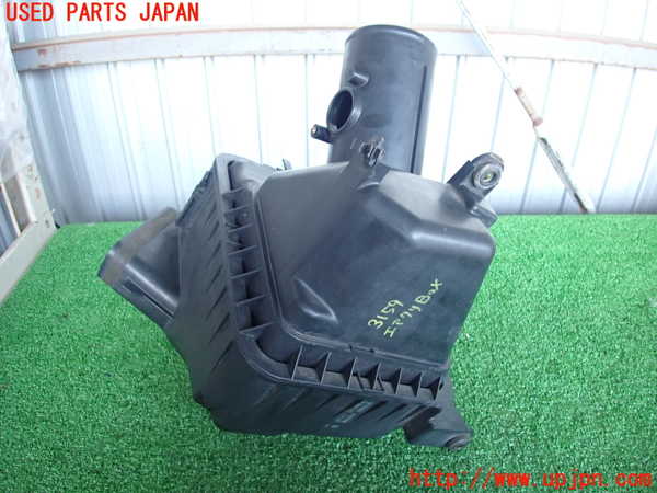 2UPJ-31592560]クラウン エステート(JZS171W)エアクリーナーボックス 中古_m0002.jpg