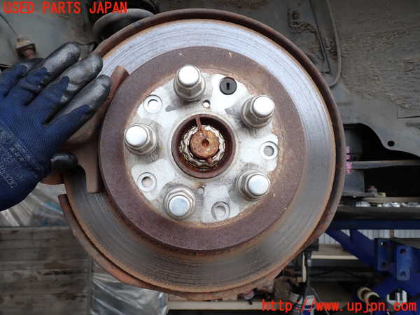 2UPJ-31594300]クラウン エステート(JZS171W)右リアナックルハブ 中古_m0001.jpg