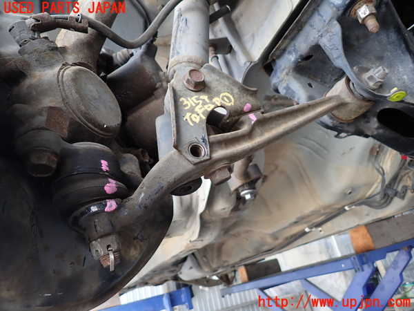 2UPJ-31595176]クラウン エステート(JZS171W)右フロントロアアーム1 中古_m0001.jpg