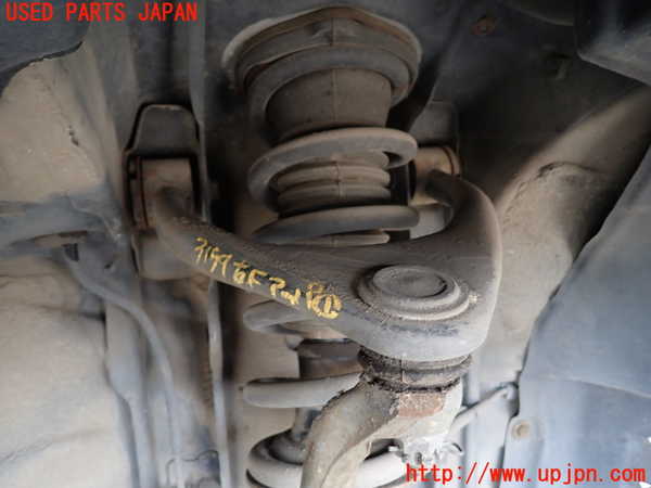 2UPJ-31595126]クラウン エステート(JZS171W)右フロントアッパーアーム1 中古_m0001.jpg