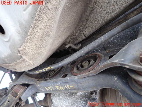 2UPJ-31595445]クラウン エステート(JZS171W)リアスタビライザー 中古_m0004.jpg