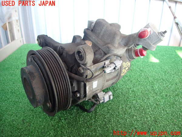 2UPJ-31596025]クラウン エステート(JZS171W)エアコンコンプレッサー 中古_m0001.jpg
