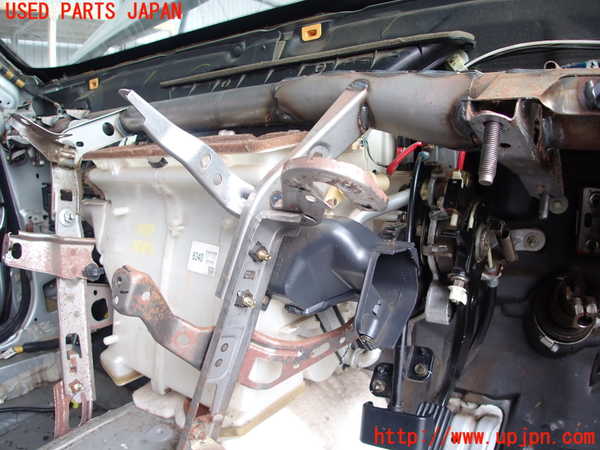 2UPJ-31596081]クラウン エステート(JZS171W)エバポレーター1 中古_m0002.jpg