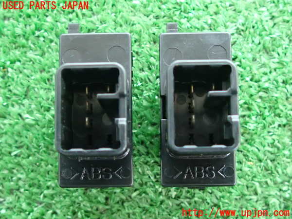 2UPJ-31596309]クラウン エステート(JZS171W)スイッチ4 (シート調節) 中古_m0004.jpg