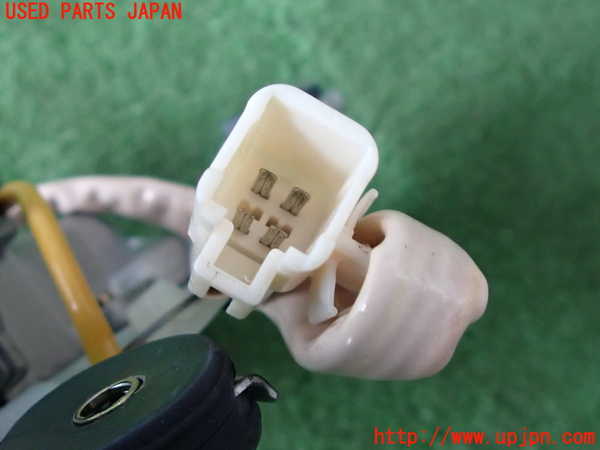 2UPJ-31596775]クラウン エステート(JZS171W)リアワイパーモーター 中古_m0004.jpg