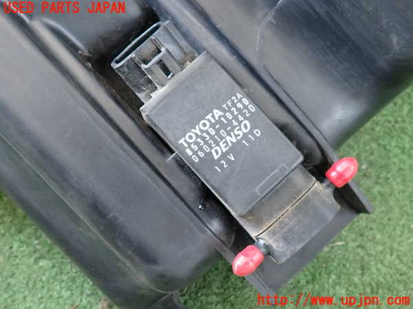 2UPJ-31596791]クラウン エステート(JZS171W)ウォッシャータンク1 中古_m0003.jpg