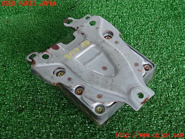 2UPJ-31596145]クラウン エステート(JZS171W)エアバッグコンピューター 中古_m0002.jpg