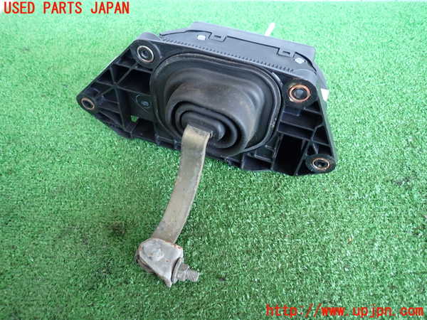 2UPJ-31597555]クラウン エステート(JZS171W)ATシフトレバー 中古_m0003.jpg