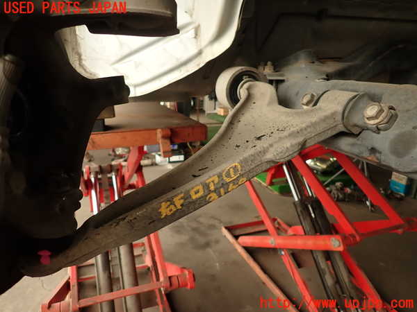 2UPJ-31605176]キャデラック・SRX クロスオーバー(T166C-)右フロントロアアーム1 中古_m0001.jpg