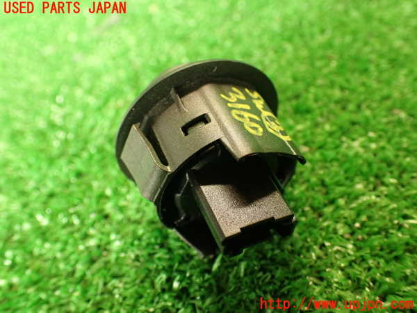 2UPJ-31606308]キャデラック・SRX クロスオーバー(T166C-)スイッチ3 (トランクオープナー) 中古_m0003.jpg