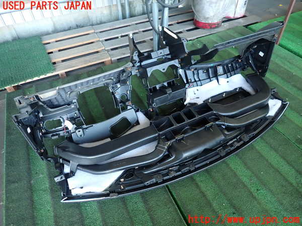 2UPJ-31607505]キャデラック・SRX クロスオーバー(T166C-)ダッシュボード 中古_m0005.jpg