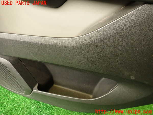2UPJ-31601294]キャデラック・SRX クロスオーバー(T166C-)右後ドア内張り 中古_m0003.jpg