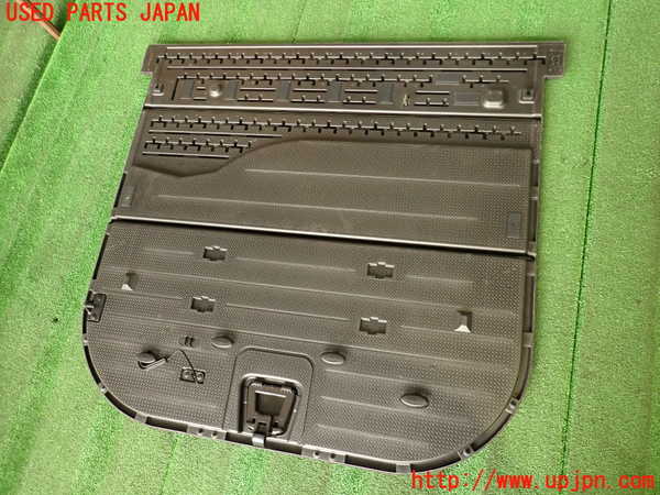 2UPJ-31607771]キャデラック・SRX クロスオーバー(T166C-)ラゲッジトレイ1 中古_m0004.jpg