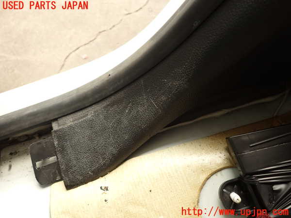2UPJ-31607675]キャデラック・SRX クロスオーバー(T166C-)右リアピラートリム 中古_m0002.jpg