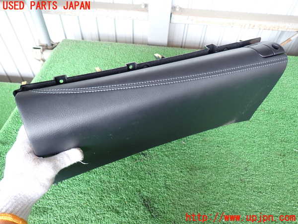 2UPJ-31617516]レクサス・LS460(USF40)グローブボックス1 中古_m0002.jpg