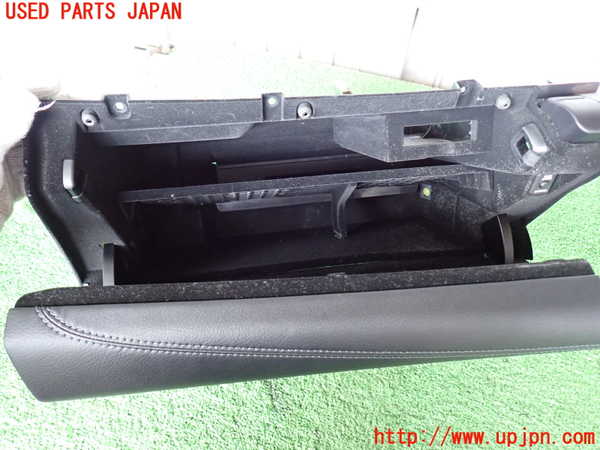 2UPJ-31617516]レクサス・LS460(USF40)グローブボックス1 中古_m0003.jpg