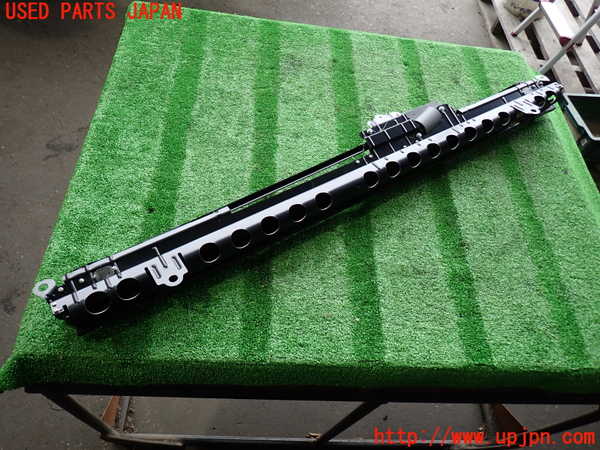 2UPJ-31617790]レクサス・LS460(USF40)リアサンシェード 中古_m0002.jpg