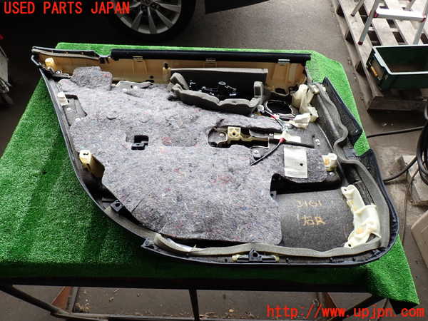 2UPJ-31611294]レクサス・LS460(USF40)右後ドア内張り 中古_m0004.jpg
