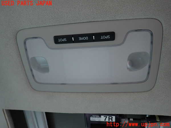 2UPJ-31616412]レクサス・LS460(USF40)ルームランプ2 (2列目真中) 中古_m0001.jpg